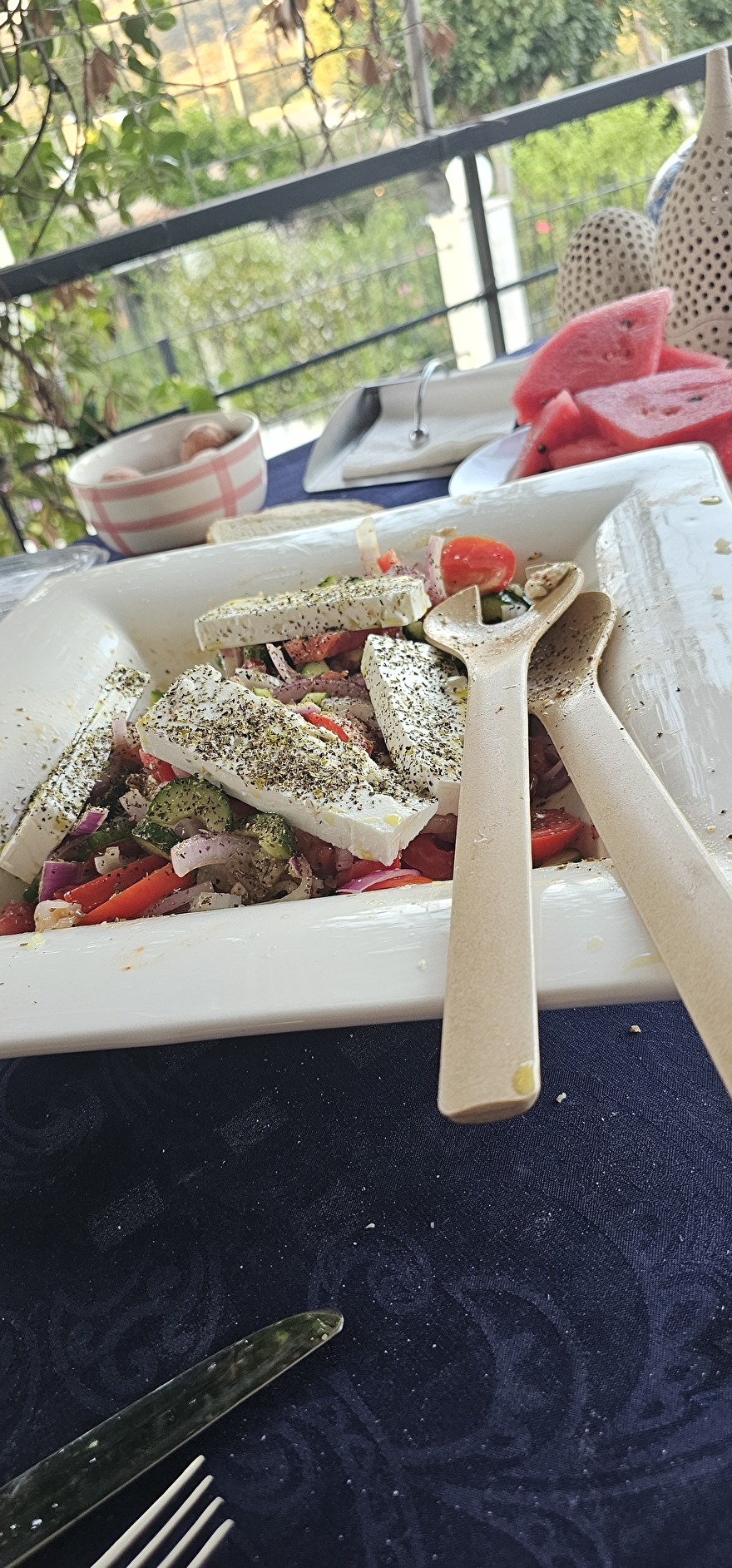 Griekse salade met olijfolie van House of Crete