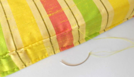 Pony handnaaldenset voor reparaties