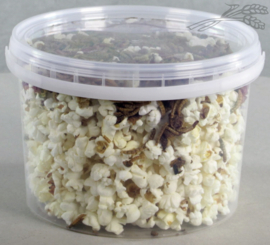 Kippenpopcorn met insecten