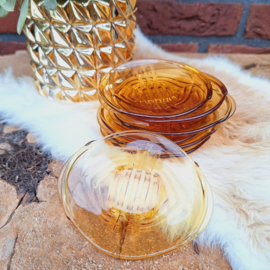 Vintage set van 6  'Art Deco' amber glazen petit four schaaltjes
