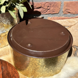 Vintage blikken container goudreliëf &  houtdecor