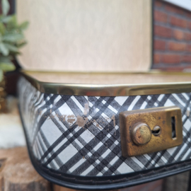 Vintage  geruite koffer van geperst karton, Jaren '50
