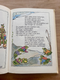 Vintage boekje 'Oude Rijmpjes en Versjes', Rie Cramer