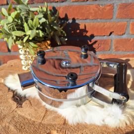 Vintage roestvrijstalen wafelijzer 'Grossag'