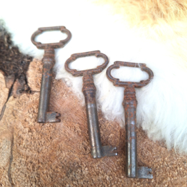 Vintage kastsleutel 'rusty' 'Art Deco