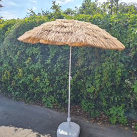 Te huur: Raffia parasol naturel donker
