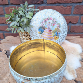 Vintage rond blik met 'Southern Belle' met veel goud decoratie