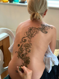 Henna "tattoo's" voorbeelden van "eigen hand"