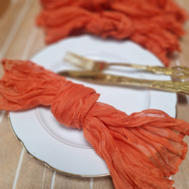 Te huur:  Stoffen servetten oranje