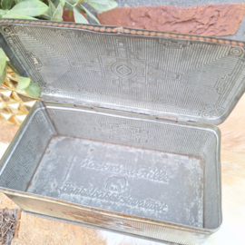 Vintage blik van 'Hille' in Art Deco stijl