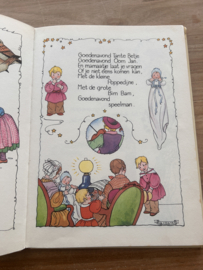 Vintage boekje 'Oude Rijmpjes en Versjes', Rie Cramer