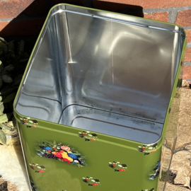 Vintage groot blik  donkergroen met fruit en bloemen decor