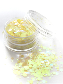 Glitters chunks 1/2/3 mm Yellow 10 iriserend