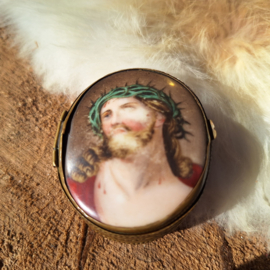 Vintage pillendoosje afbeelding 'Jezus'/ parelmoer