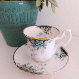 Vintage kop en schotel 121,  Royal Albert