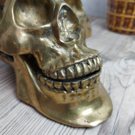 Vintage grote zware skull brass/koper met kroon van rozen