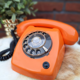 Vintage telefoon PTT type T65de luxe Ericsson, oranje