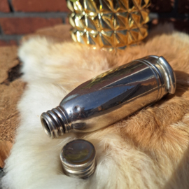 Vintage metalen container met schroefdop én druksluiting 'Mignon"