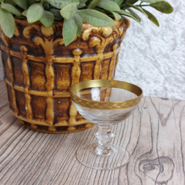 Vintage likeur glas gouden bewerkte rand