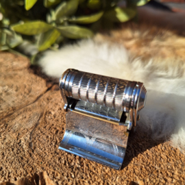 Vintage 'Rally Razer';  een opvouwbaar scheer gadget