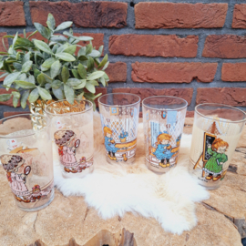 Vintage sap/ water glazen 'Sarah Kay' set van 5