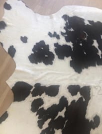 Huren: Echte koeienhuid kleed, zwart wit