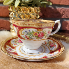 Vintage kop en schotel 145 ,  Royal Albert, "Lady Hamilton"