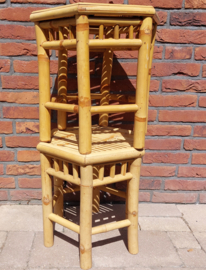 Vintage rotan/ bamboe hexagon tafeltje, H 35 cm.