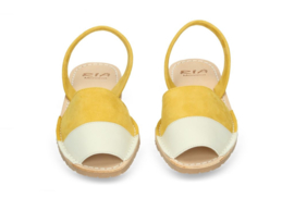 RIA MENORCA Spaanse sandaaltjes avarcas handgemaakt  - model off white geel