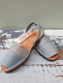 RIA MENORCA Spaanse sandaaltjes handgemaakt - model denimblauw met glitterdetail