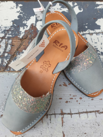 RIA MENORCA Spaanse sandaaltjes handgemaakt - model denimblauw met glitterdetail