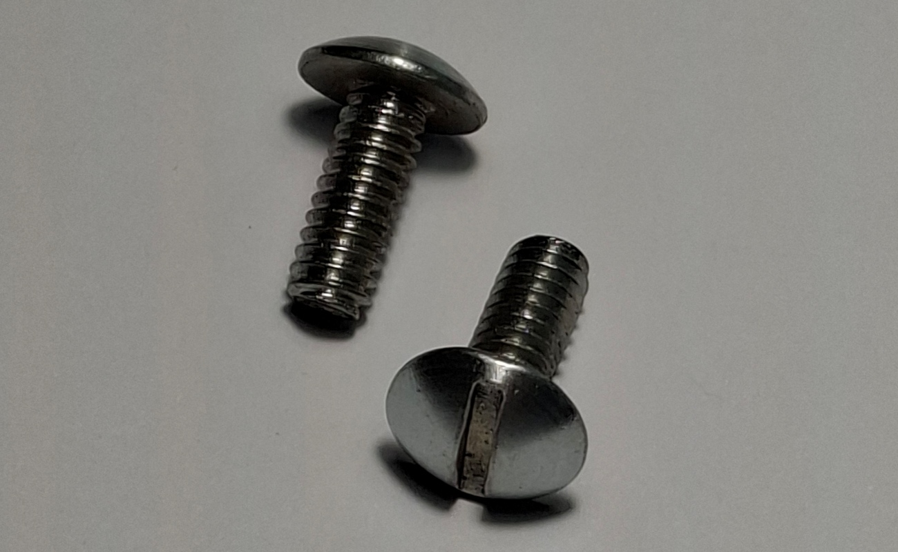 Lenskopbout 1/4"Whitworth x 16 mm Staal