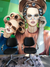 Gebruikte kappersstoelen – zwart croco kunstleer, 5 poot met wieltjes I tweedehands