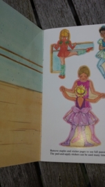 Dover Little Activity Books/Ballet Sticker Activity Book