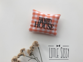 1:6 | Halloween | pillow | orange | haunted house