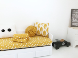 Textiles | bedroom | Pillow | 4 x 5 cm  | ocher yellow leafs