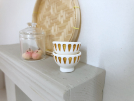 1:6 | Kitchen | 1 bowl | white with gold