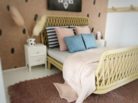 Slaapkamer | beddengoed | 2.pers. | 15 x 17 cm | roze plaid
