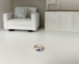 Kitchen | ceramic food bowl | cat