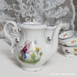 oud kinderservies