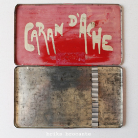 vintage blikje Caran d'Ache