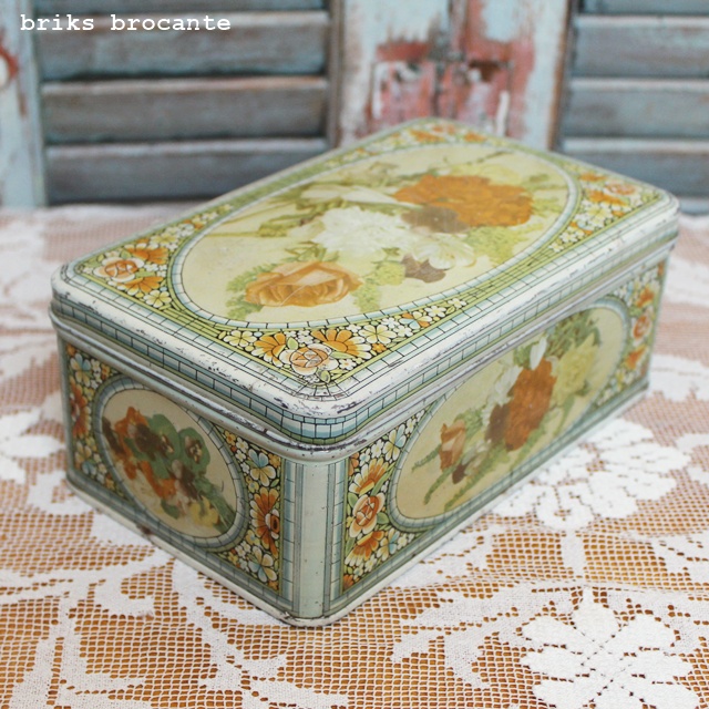 blik bloemen met mozaïek