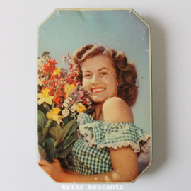 blik Mackintosh - dame met bloemen