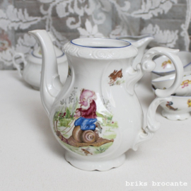 oud kinderservies