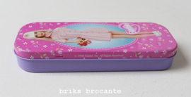 pennenblikje Barbie