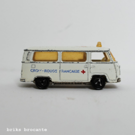 Majorette VW ambulance