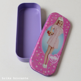 pennenblikje Barbie