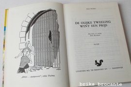 De olijke tweeling wint een prijs