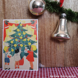 kaart kerst - kinderen bij kerstboom