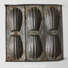 oude bakvorm madeleines